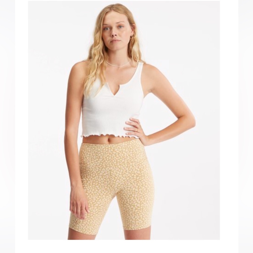 NWT Billabong biker babe shorts